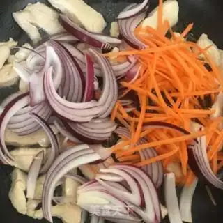 Make Butter chicken pasta step 3