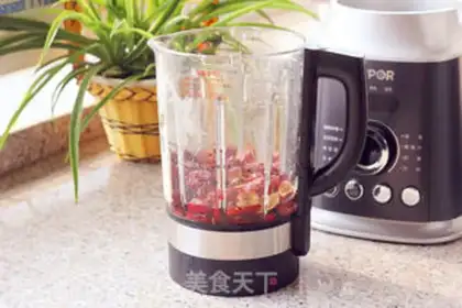 Make Homemade red date mud step 2