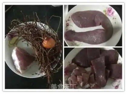 Make Pigs make chicken bones step 0