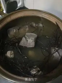 Make Pigs make chicken bones step 2