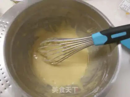Make Bear lollipop cake step 4