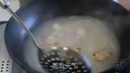 Make Rhodish and gravy step 3