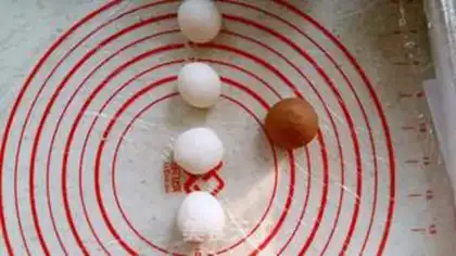 Make The raccoon ice-skin mooncake step 5