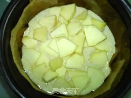 Make All yoghurt apple cake step 8