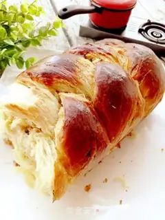 Make raisin braid bread step 12