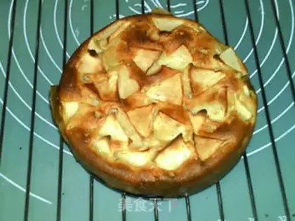 Make All yoghurt apple cake step 13