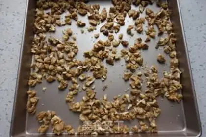 Make Caramel pecan step 0