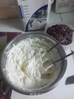 Make Spinach red bean cake step 11