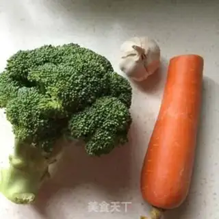 Make Garlic fried broccoli step 0