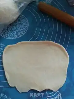 Make caterpillar bread step 6