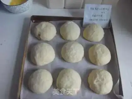 Make No-oiled potato bread step 6