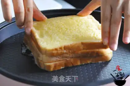 Make Cheese egg toast step 5