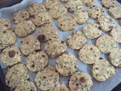 Make Red sugar pecan cookies step 10