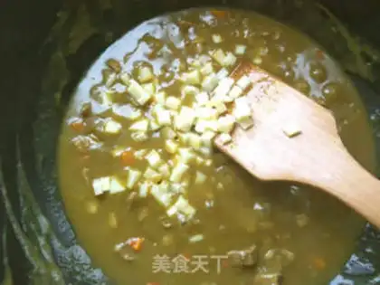 Make Little yellow curry beef step 11