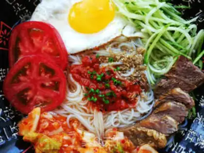 Make Quick hands on the Korean side step 4