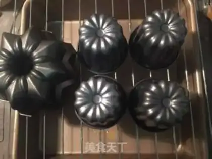 Make Curly step 10