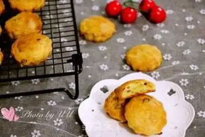 Make Creaming cranberry scones step 11