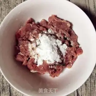 Make The Sichuan family always cooks beef step 1