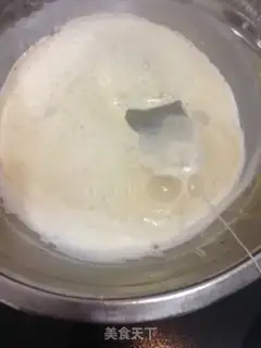 Make Milk and chocolate mousse step 1
