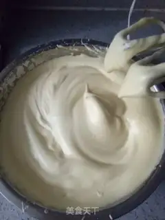Make Candy box cake step 3