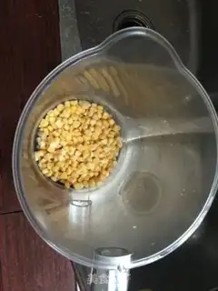 Make Scorched corn juice step 2
