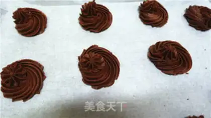 Make Coco cookies step 6