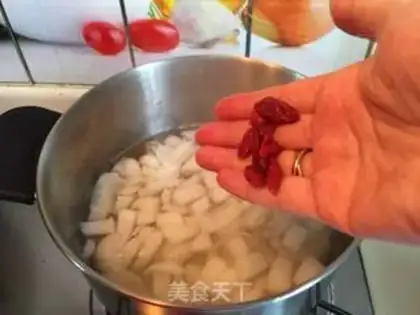 Make Lily
