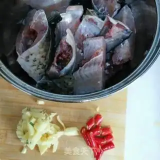 Make Fresh fish soup step 0