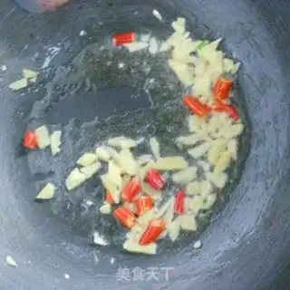 Make Fresh fish soup step 1