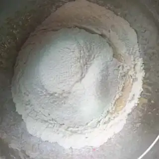 Make Grape soufflé step 3