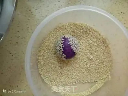 Make Sesame potato ball step 3