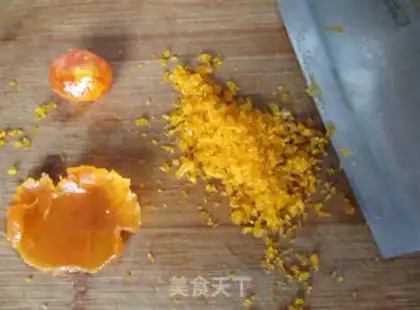 Make Salted egg yellow cookies step 1