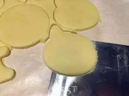 Make Halloween cookies step 8