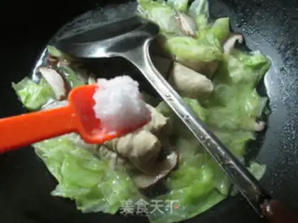 Make Noodles for mushroom cabbage step 3