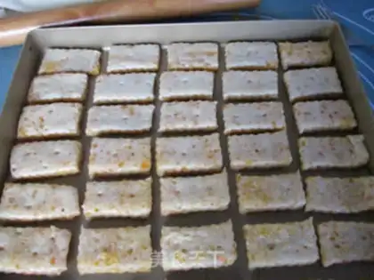 Make Salted egg yellow cookies step 15