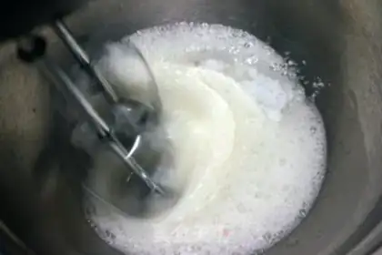 Make Black chocolate cake with rubies step 5
