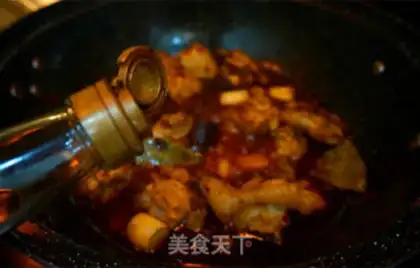 Make Hot pig hoof hotpot step 11