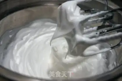 Make Black chocolate cake with rubies step 7