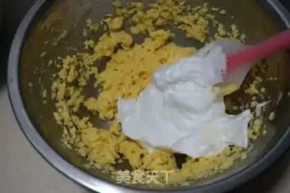 Make Black chocolate cake with rubies step 8