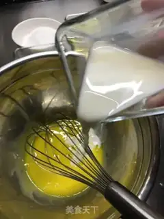 Make Mango cake rolls step 3