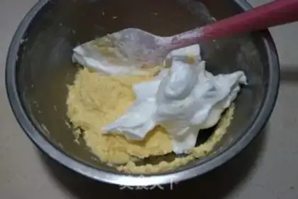 Make Black chocolate cake with rubies step 11