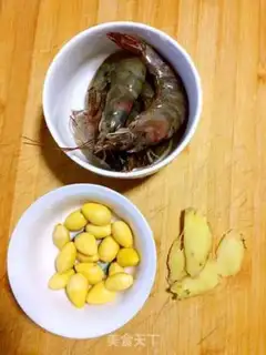 Make Shrimp soup step 1