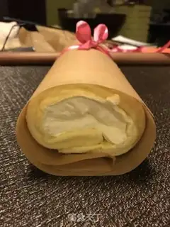 Make Mango cake rolls step 16