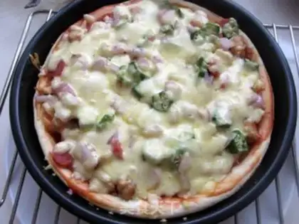Make Chicken ace pizza step 10