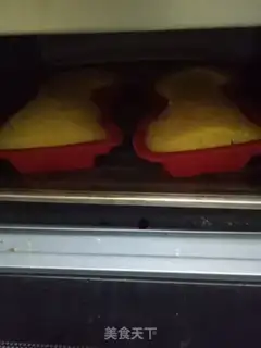Make SpongeBob step 8