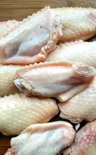 Make Honey, fried chicken wings step 0