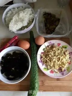 Make Snowcracker ham and egg fried rice step 0