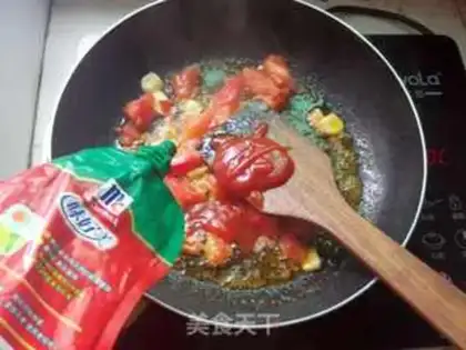 Make Tomato ham noodles step 4