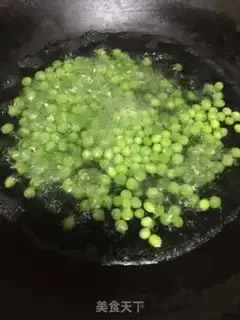 Make ♪ The rice spicy meat fried pea ♪ step 1