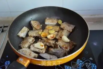 Make Red-fried fish step 3